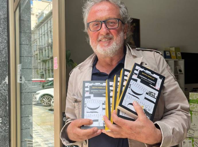 Beppe Minello torna a Venaria Reale con “Anonima Cronisti”: un noir tra delitti, politica e giornalismo d’inchiesta